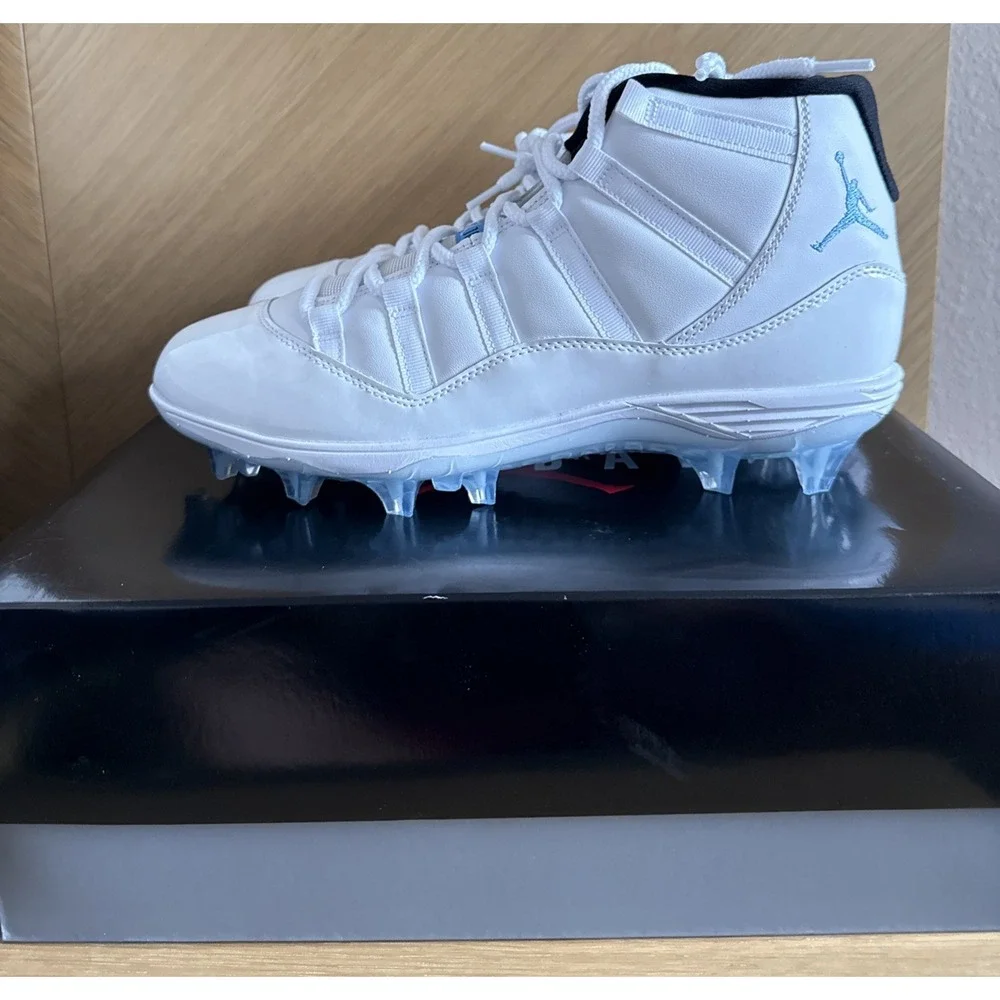Air Jordan 11 Mid TD Football Cleats Legend Blue  (HM7324-104) Men's Size 10.5